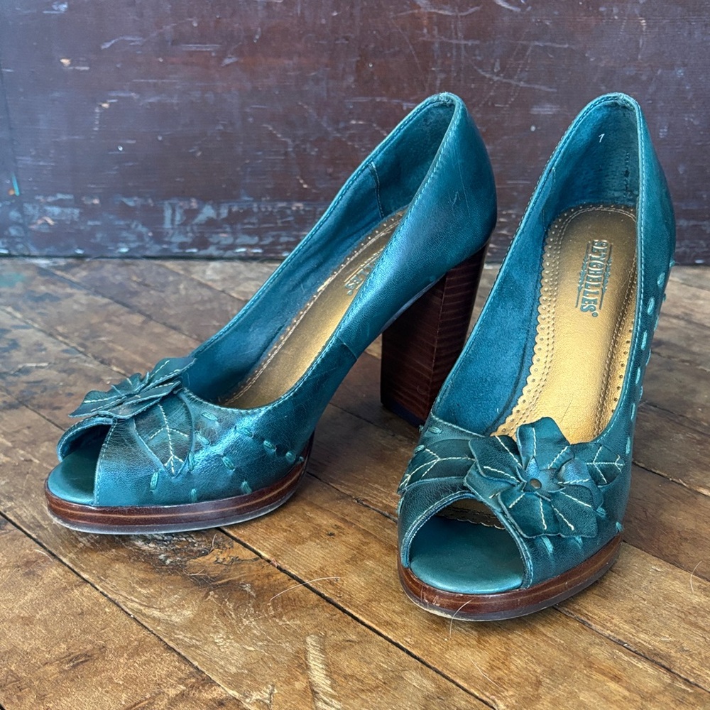 Seychelles Teal Peep Toe Heels